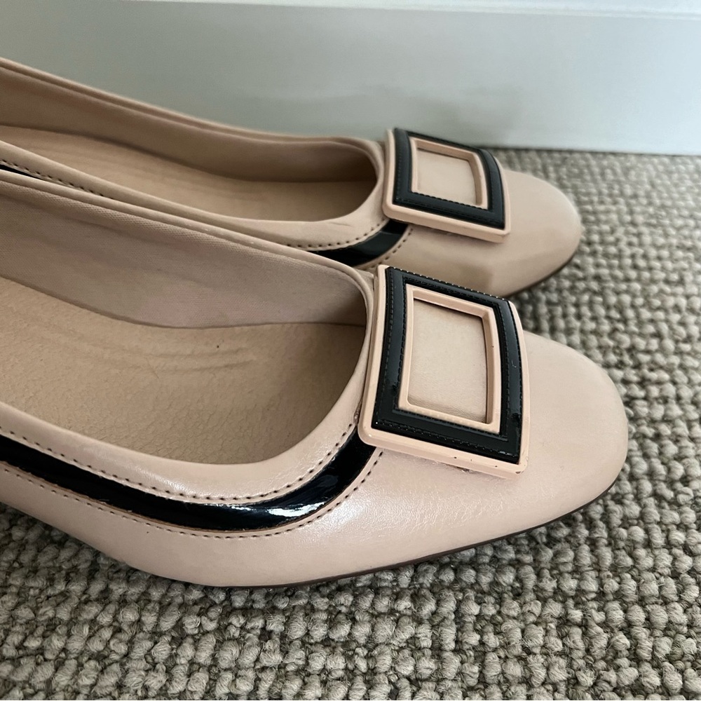 Brazilian made low heels shoes